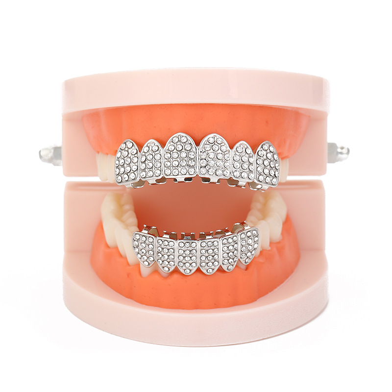 In 2024, Amazon's Halloween cross-border hip-hop teeth grills, a must-have accessory, and teeth Grills with full diamonds full figure