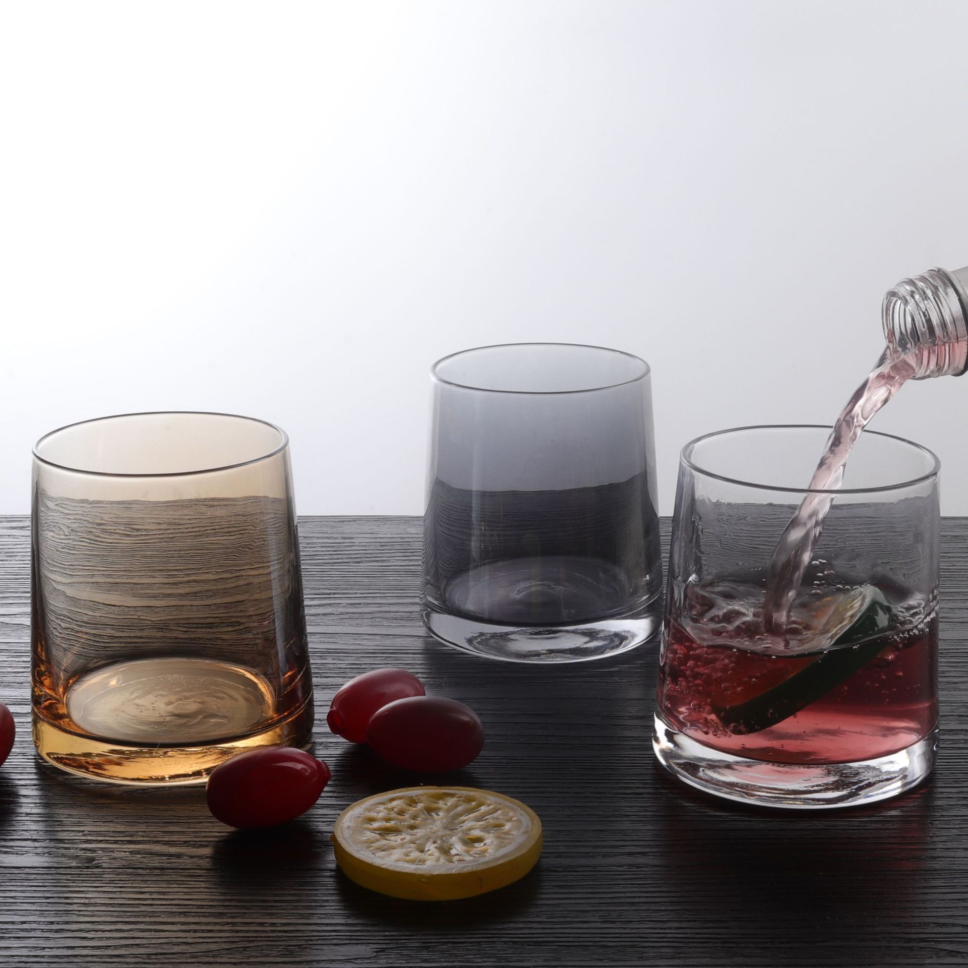 Simple Nordic-style household washbasin cups, hotel couple cups, colorful tooth-washing cups for hotel rooms, and light luxury mouthwash cups Specification drawing