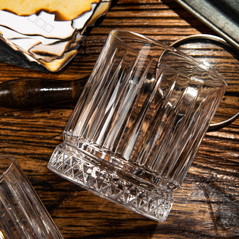 Vertical striped transparent glass, whisky glass, foreign wine glass, bar glass, beer glass, spirits foreign wine glass wholesale Specification drawing