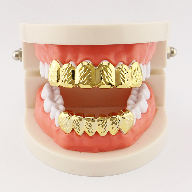 The new best-selling HIPHOP Hiphop gold teeth cover, with large gold teeth and two-color gold teeth, is supplied by the HiPHOp manufacturer Application Scenario