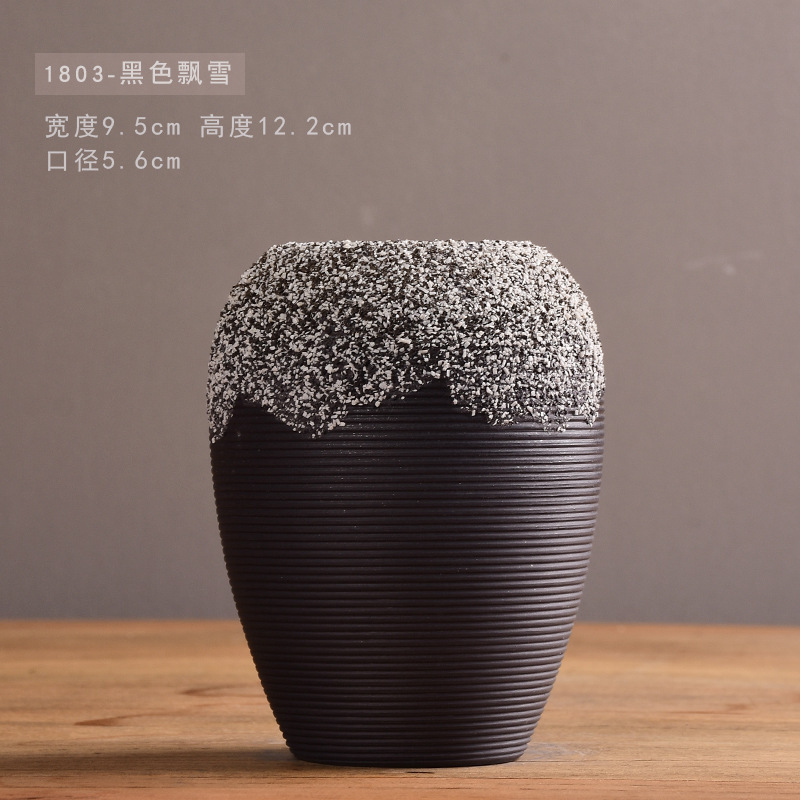 Modern and simple ceramic, pure hand-brushed black and white, creative home decoration items for the living room desktop, dry flower holders, hydroponic flower vases details Picture