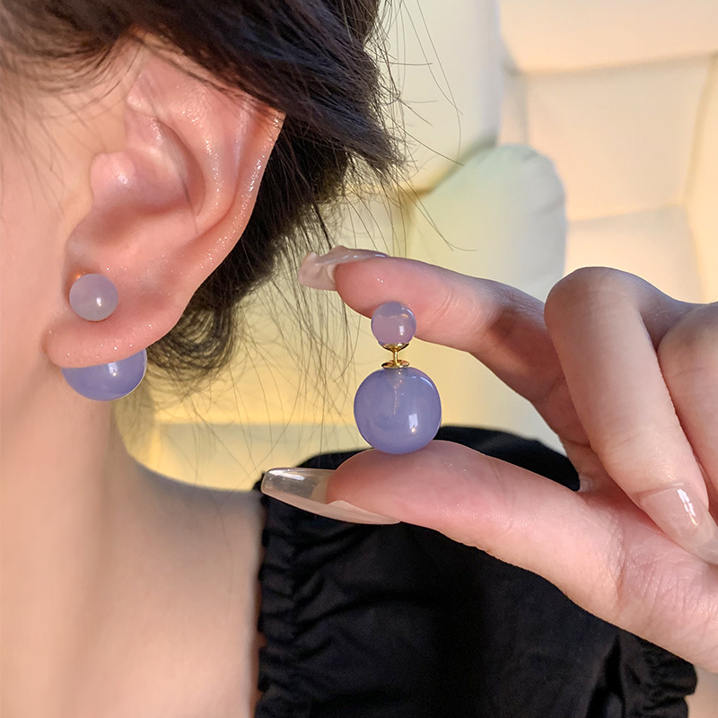Super sweet and ethereal jelly round stud earrings for women, fashionable and fresh, ice-transparent earrings, versatile and stylish, popular earrings details Picture
