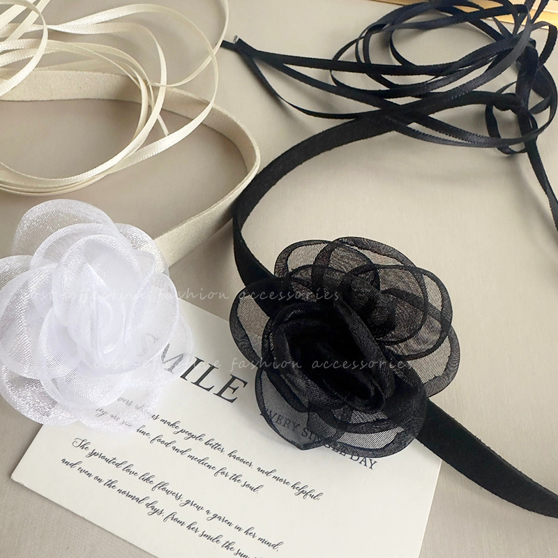 Dual-purpose necklace and bracelet! Retro black flower collar, French elegance, socialite, Instagram, niche and sweet choker full figure