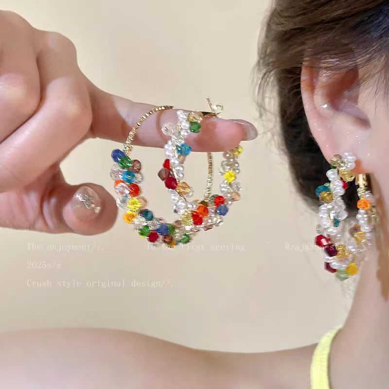 Color-blocking summer ~ Colorful pearl wrap ear rings, women's niche design, exaggerated earrings, and colorful dopamine earrings full figure