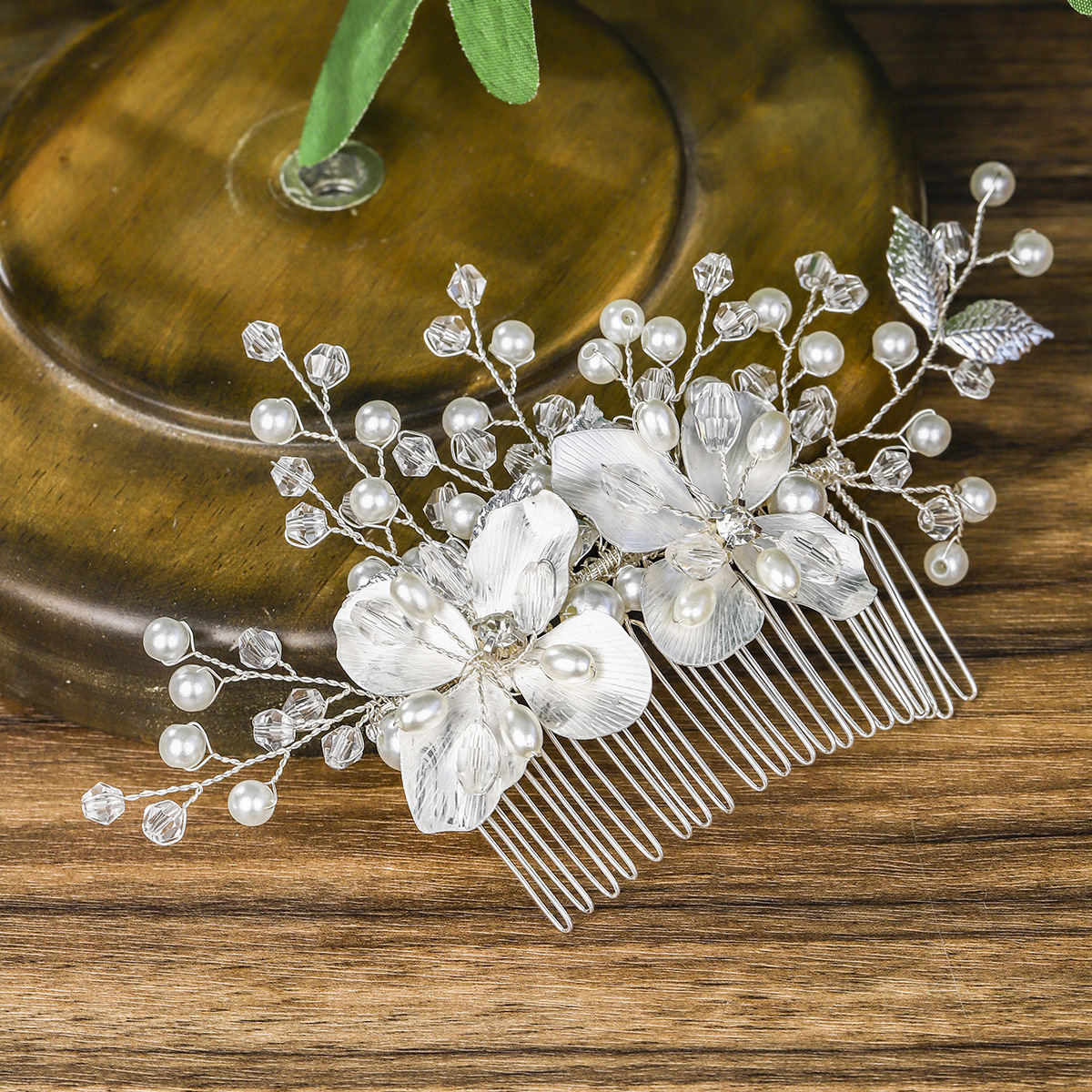 New Chinese-style retro bridal hair accessory, high-end alloy floral hand-inserted comb, photography photo coil, pearl hair comb full figure