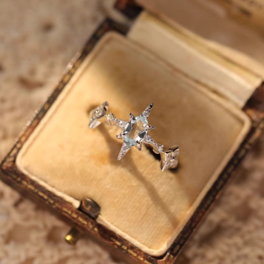 Human sea starlight blue zircon star ring for women, light luxury, niche, high-end, simple and versatile, elegant open ring full figure