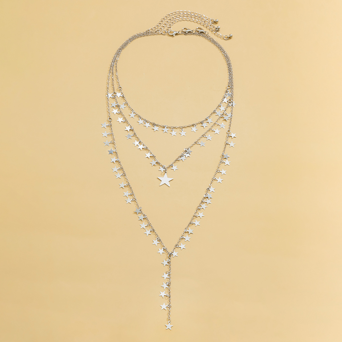European and American cross-border jewelry, fashionable multi-layered Y-shaped metal necklaces, geometric simplicity, star tassels, niche necklaces for women Application Scenario