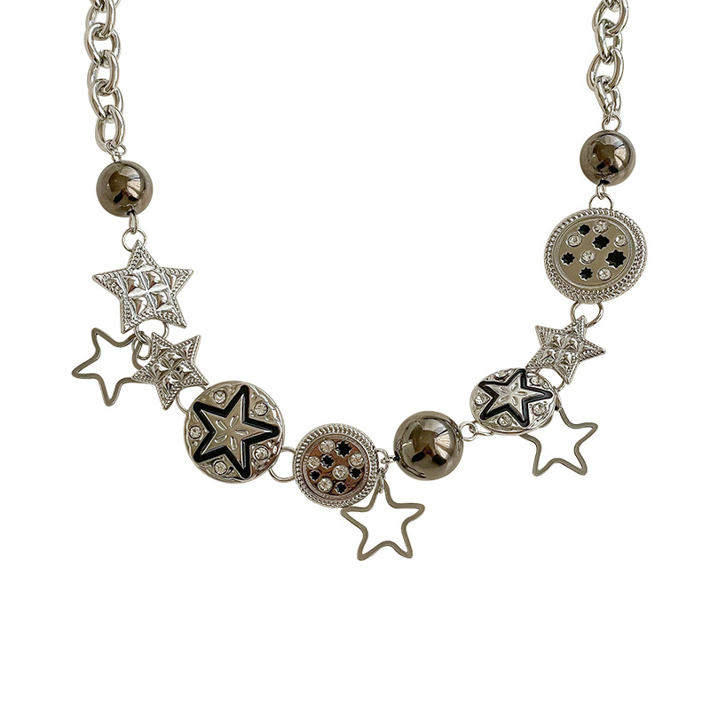 y2k Star choker Necklace for Women's Fashion 2024 New trendy accessory collarbone chain Sweet and Cool Spice Girl Style necklace Item Picture