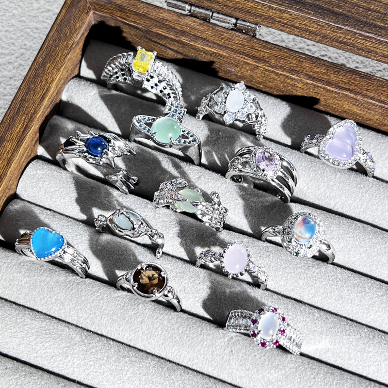 New Chinese-style retro light luxury chalcedony moonstone open ring, a cold and elegant feminine style, a sweet and cool niche index finger ring Specification drawing