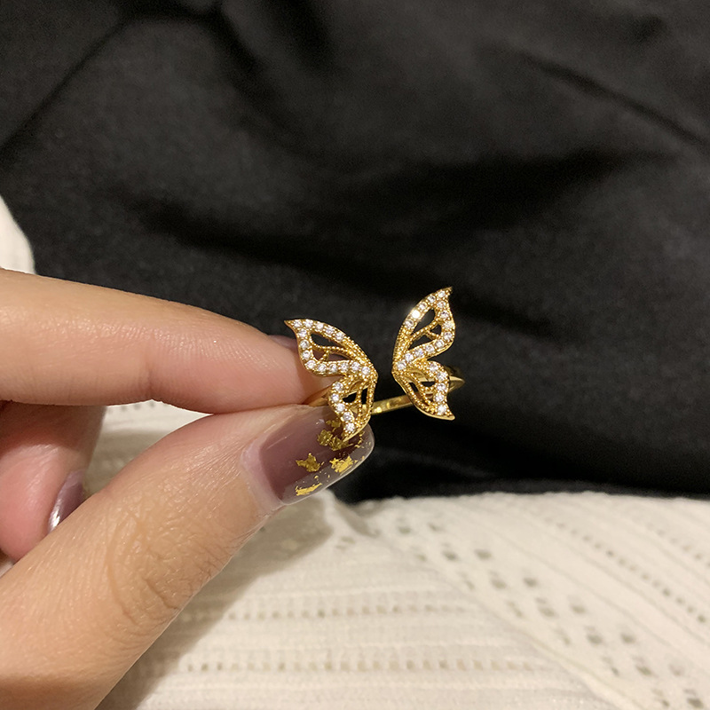Gentle and ethereal golden butterfly zircon open ring, a high-end, light luxury, trendy and niche design with a unique personality details Picture