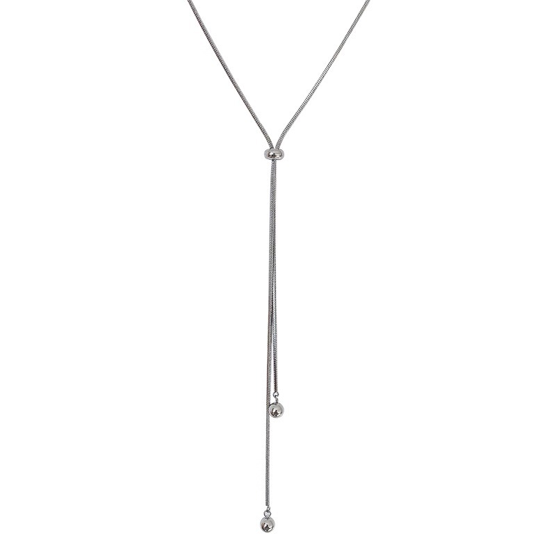 This autumn and winter hoodie, sweater and chain long design is a unique and trendy women's 2023 new titanium steel necklace that won't fade Item Picture