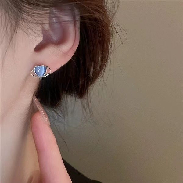 Small and fashionable blue cat's eye stone stud earrings for women, simple and niche, versatile, ins high-end star ball earrings and earrings details Picture