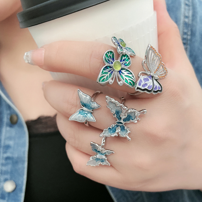 A retro enamel butterfly ring with a national trend, adjustable for women's temperament, exquisite ins niche design, artistic and light luxury ring full figure