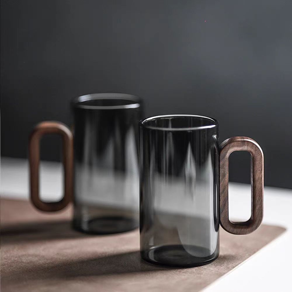 Wholesale creative grey glass wooden handle single-layer cups for home light luxury hospitality glass water cups and heat-resistant glass cup sets Application Scenario
