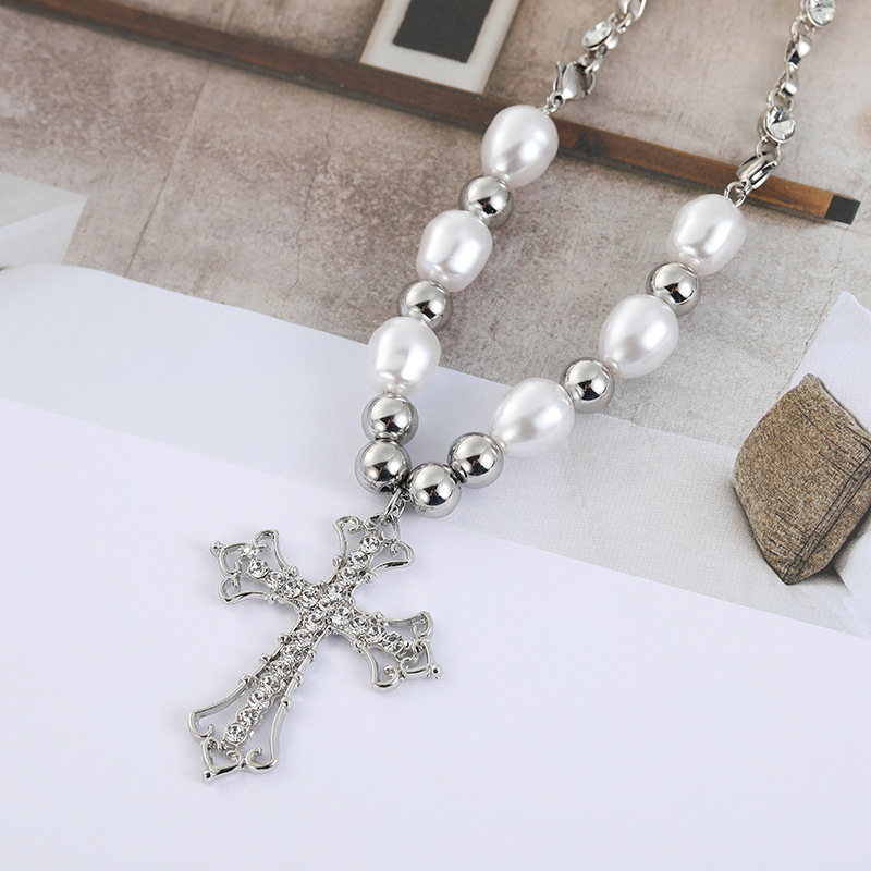 Wholesale of new cross-border European and American style cross-shaped titanium steel necklaces for men with a niche hip-hop retro style on Instagram full figure