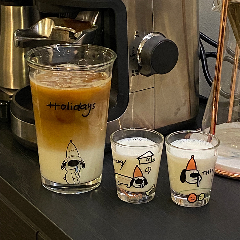 Japanese-style sake glasses, cartoon cute runny dog glass cups, small wine glasses, juice couple cups gift set full figure
