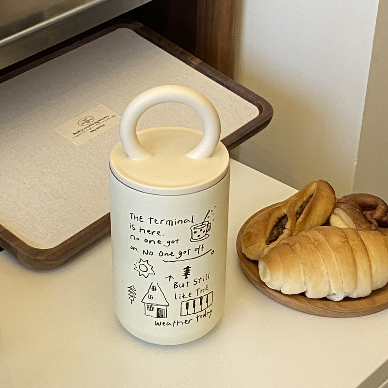 Self-made retro ins English letter portable insulated cup, large-capacity simple stainless steel 304 cold preservation cup Application Scenario