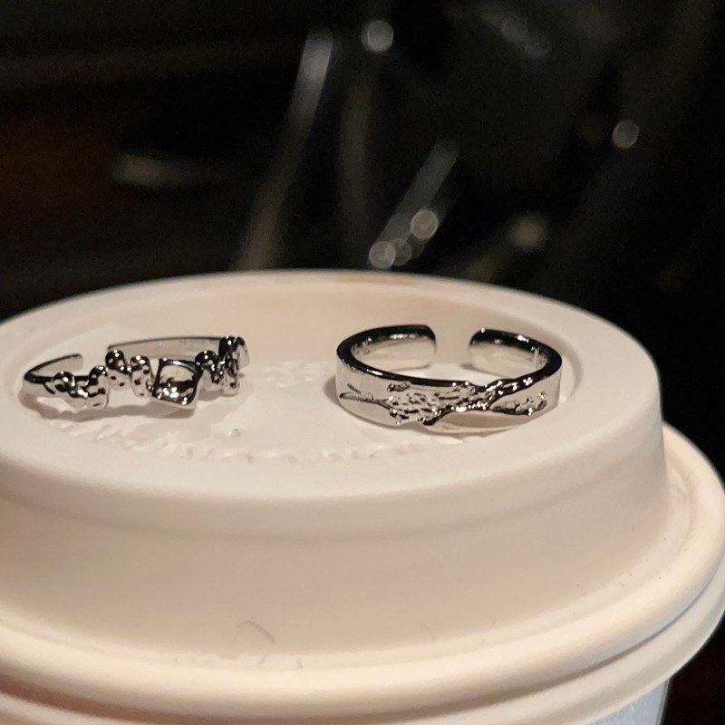Trendy and versatile open ring, sweet and cool cool ring for women, simple and individual style, niche ins index finger ring Application Scenario