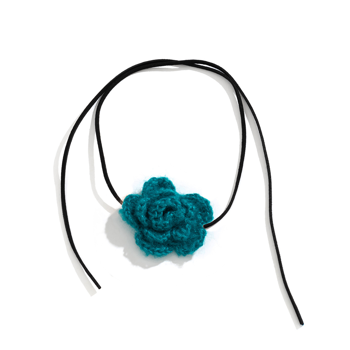 European and American cross-border jewelry, flower tie, high-end retro necklace, handcrafted velvet fabric, personalized and versatile collarbone chain Item Picture