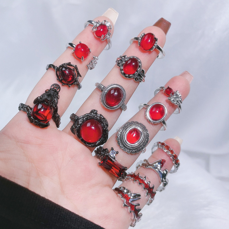Dark style, trendy and cool red gemstone open ring, elegant and refined, fashionable and versatile ring for women Application Scenario