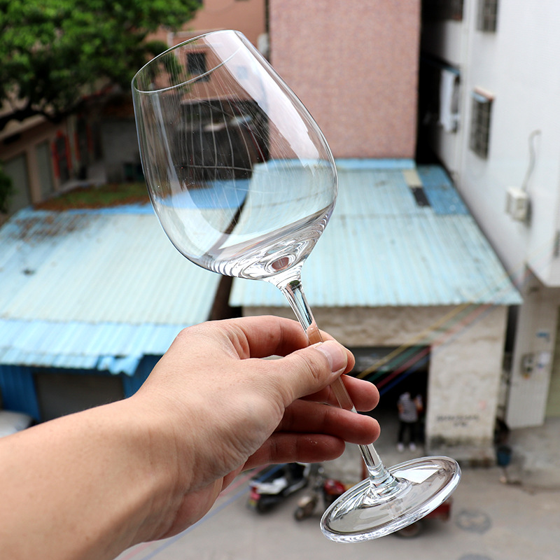Wholesale handcrafted crystal wine glasses, large tall glass, single set of Burgundy wine glasses in stock Application Scenario