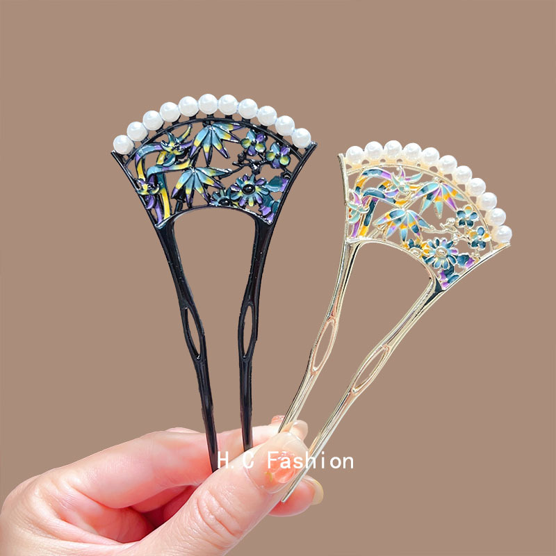 Classical and elegant pearl hollowed-out fan-shaped hairpin, new Chinese-style hairpin, women's high-end touch, summer hair accessory full figure