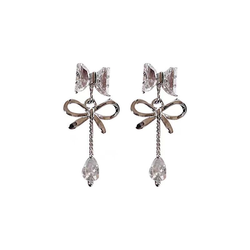 Teenage Date ~2025 New Bestseller Bow Sparkling Diamond Stud Earrings, exquisite, small, fashionable and versatile daily earrings Item Picture