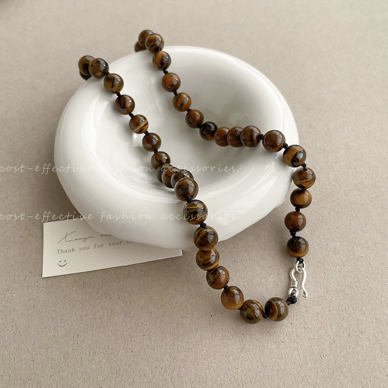 Autumn and winter tiger's eye stone beaded necklace, light luxury and niche retro sweatshirt, collarbone chain, cold style sweater chain full figure