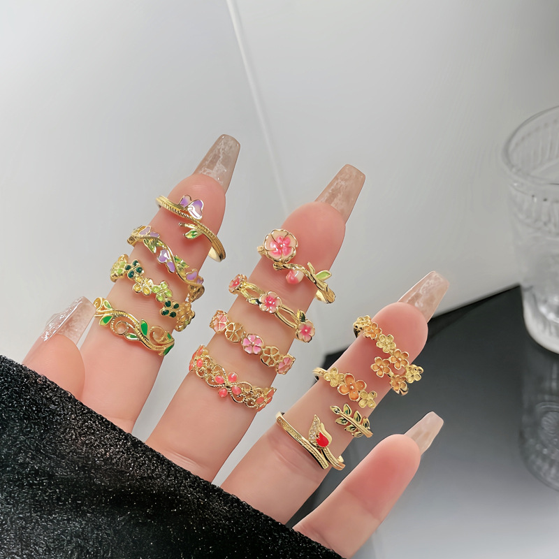 Retro exquisite flower and leaf drip glaze fashionable open ring, simple and elegant court style, versatile and high-end ring Specification drawing