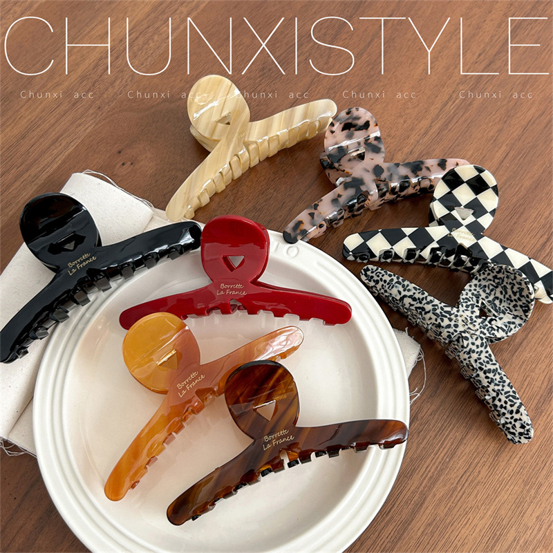 Korean FRANCE acetate hairpin fashionista, French high-end style, large shark hairpin, high-volume hairpin for women Specification drawing