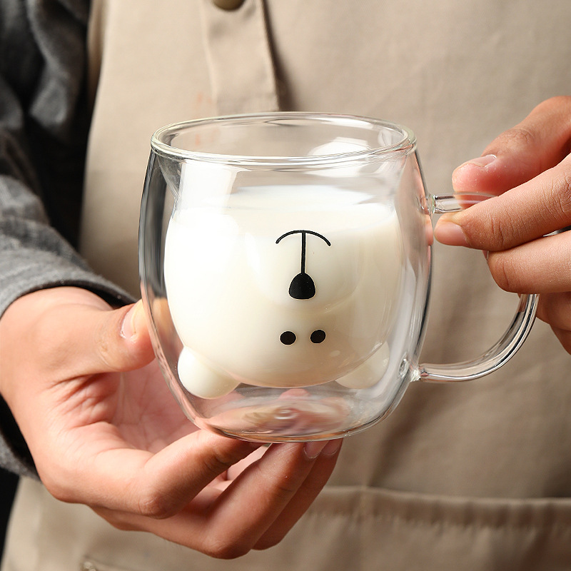 Milk and juice cups, souvenir coffee cups, high borosilicate glass, colorful cartoon bear glass cups, water cups Application Scenario