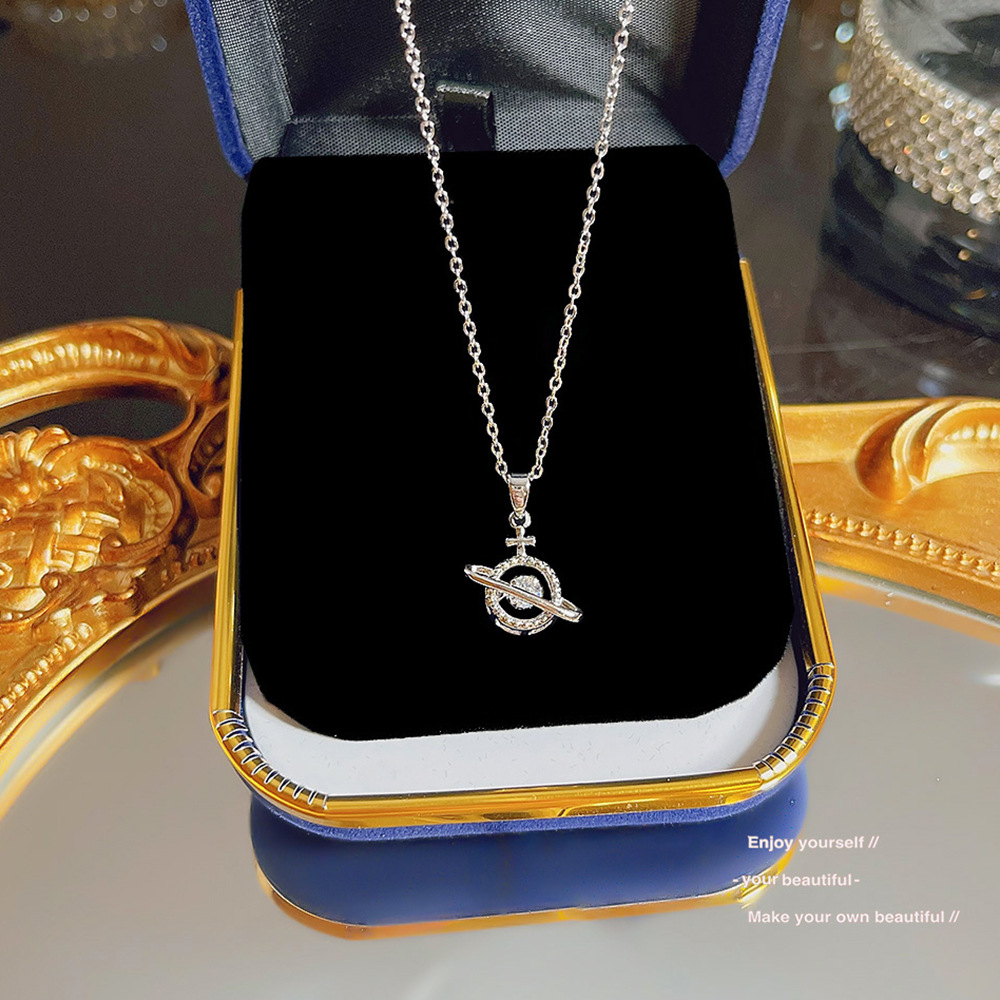 Korean Little Chanel-style Planet pendant, a new and elegant accessory with a high-end feel, a niche collarbone chain, a fashionable and sweet necklace for women full figure