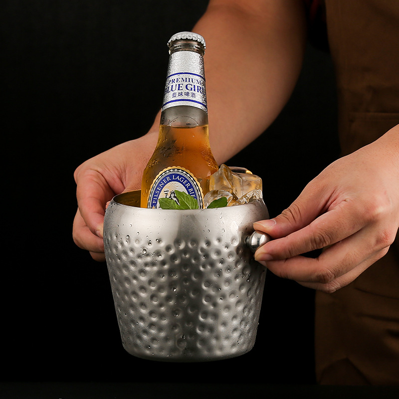 Stainless steel single-layer drum-shaped hammered ice bucket, multi-purpose ice bucket for bars, champagne bucket, beer bucket, creative hammered ice bucket Application Scenario
