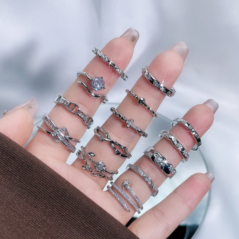 Light luxury high-end couple ring set, fashionable and versatile, simple and cold style, niche design, open ring, autumn and winter accessory full figure