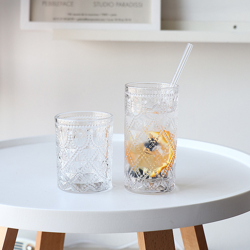 ins Nordic-style retro relief glass cups, large capacity milk cups for restaurants, wholesale of milk tea, juice and wine cups Specification drawing