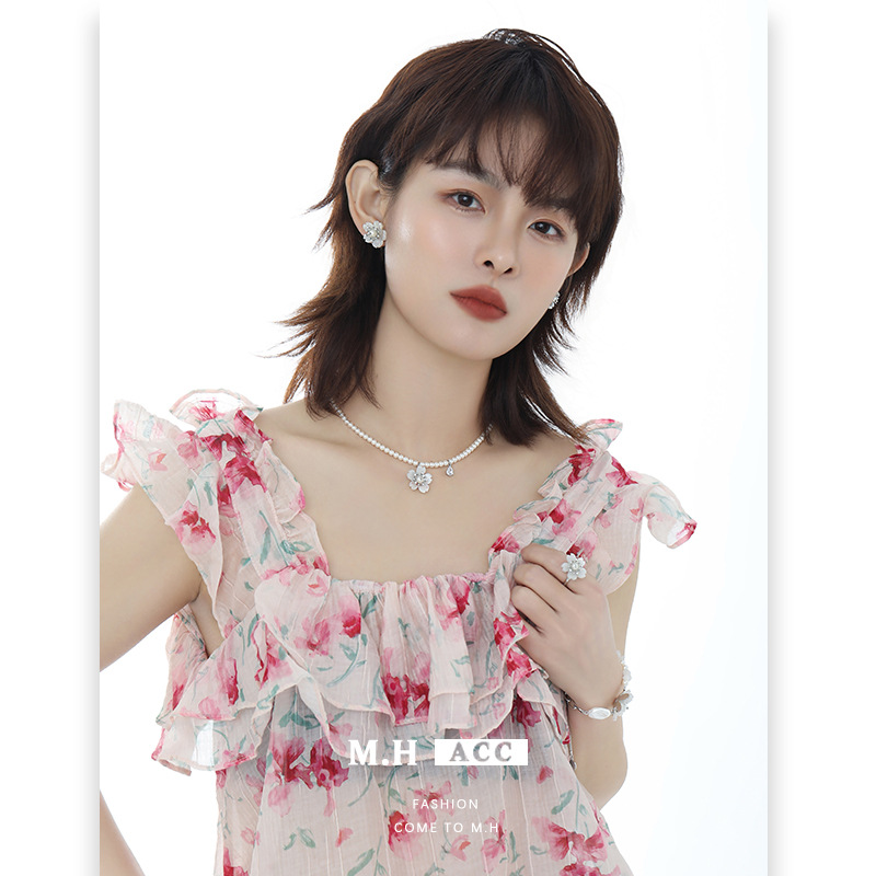 New Spring/Summer 2025 original design elegant white flower series high-end necklaces, bracelets, earrings and accessories for women Specification drawing
