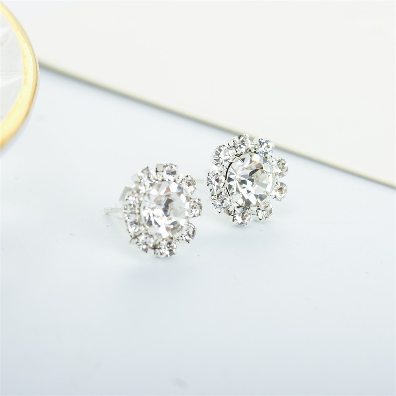Korean version sun flower zircon stud earrings, fashionable crystal gemstone earrings, wholesale of European and American export earrings details Picture