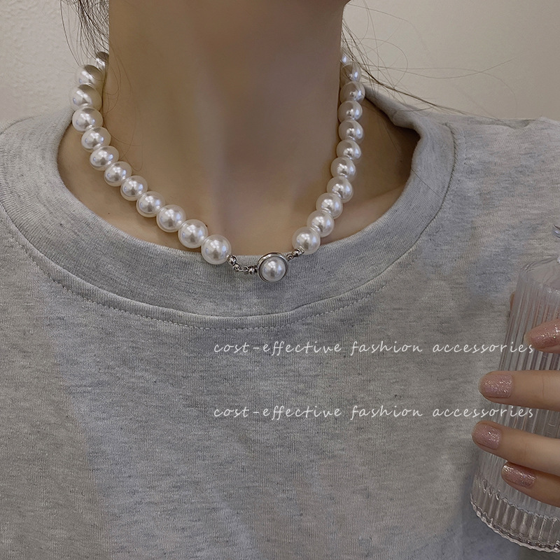 Light luxury and niche design sense pearl necklace for women, 2023 new style collarbone chain, popular retro neckchain accessory Specification drawing