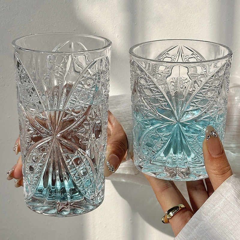 Relief butterfly-patterned glass cups, milk coffee cups, juice cups, milk tea cups, fresh and light drinking cups, cold drink cups, wine glasses details Picture