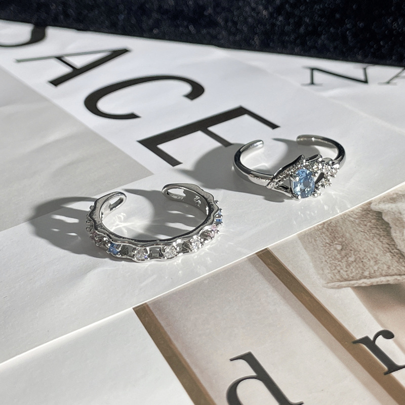 A unique blue zircon eye opening ring with a light luxury and niche design sense, a sophisticated and fashionable ring with a cold and elegant style for women Specification drawing
