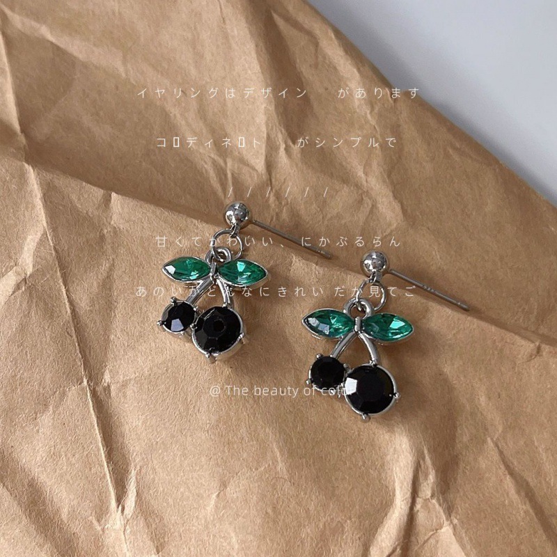 Niche diamond-encrusted cherry earrings for women, a new Korean style with a sweet and cool, spicy and fashionable look Specification drawing