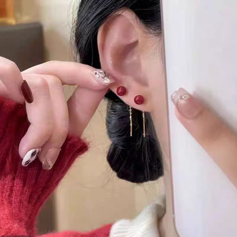 Ankora Red retro pearl tassel ear thread, 2025 new style stud earrings, niche high-end earrings, versatile earrings full figure
