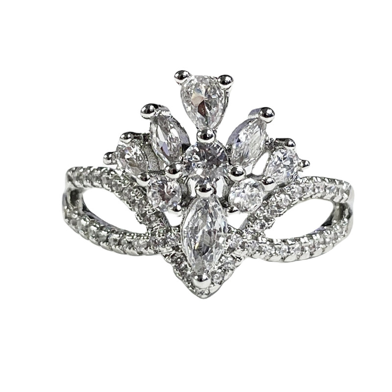 A light luxury and high-end crown inlaid ring for women, adjustable and delicately layered, with a niche design and texture, is an ins index finger ring Item Picture