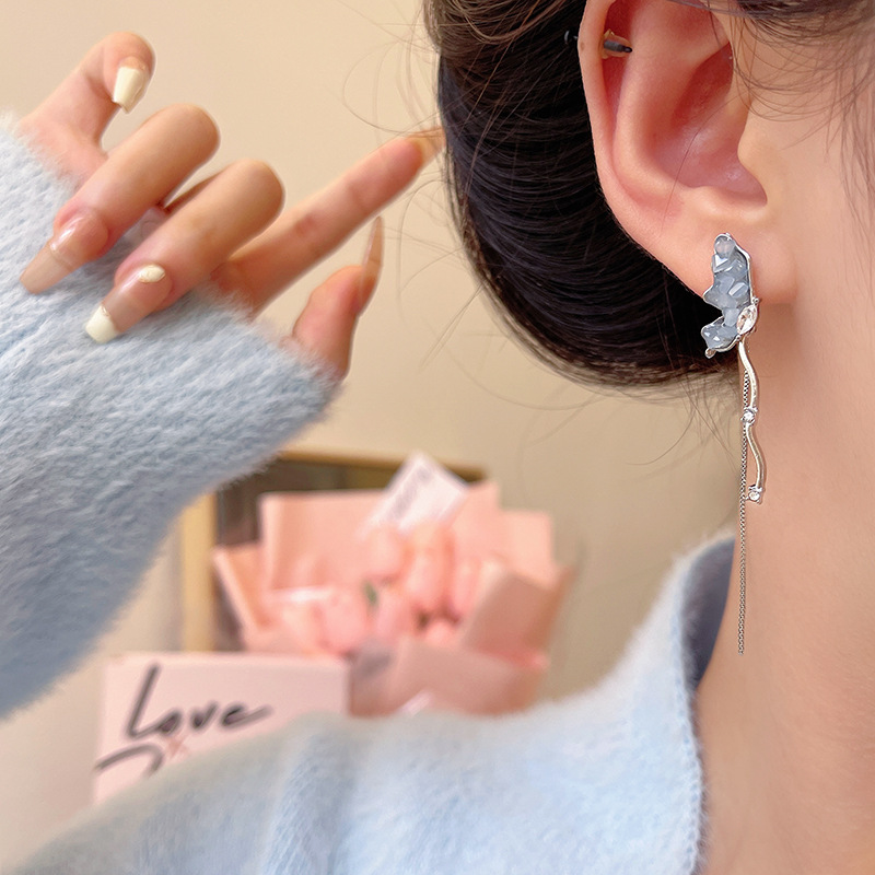Super ethereal and dynamic crystal butterfly tassel earrings, women's light luxury and niche design sense, versatile and elegant bestseller earrings wholesale Specification drawing