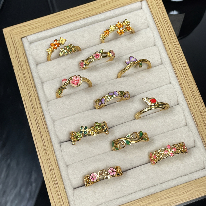 Retro exquisite flower and leaf drip glaze fashionable open ring, simple and elegant court style, versatile and high-end ring full figure