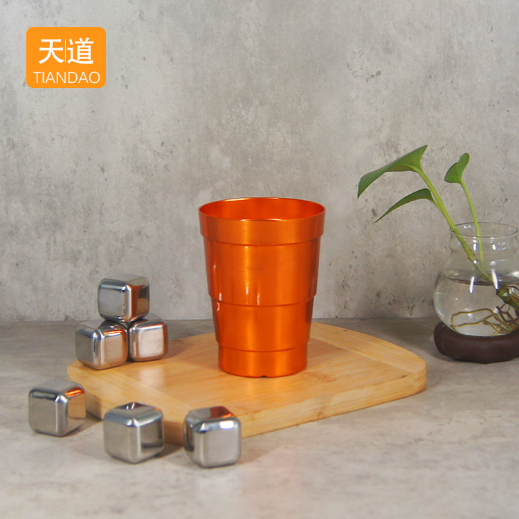 Aluminum cola cups, beer mugs, disposable bar cold drink cups, anti-drop commercial beer mugs, cocktail cups Application Scenario