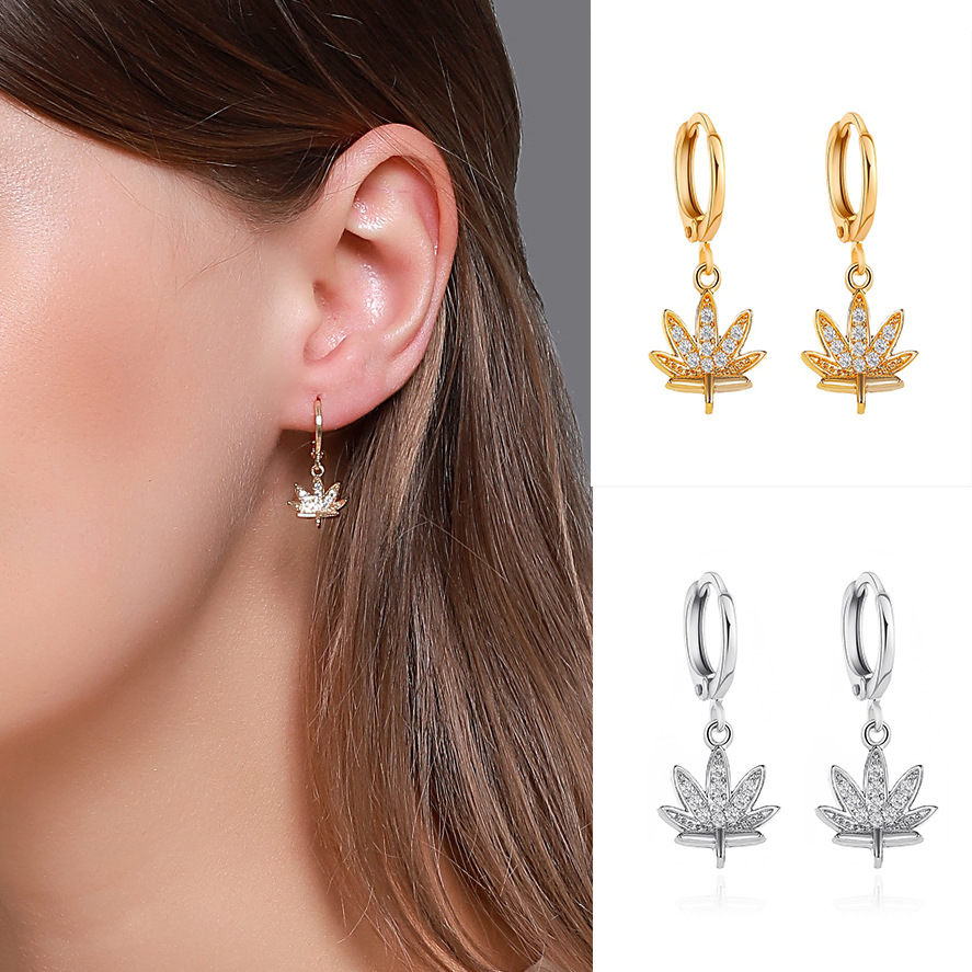 European and American inS-style diamond-encrusted maple leaf ear studs, a unique and creative design for women, and cross-border leaf ear buckles full figure