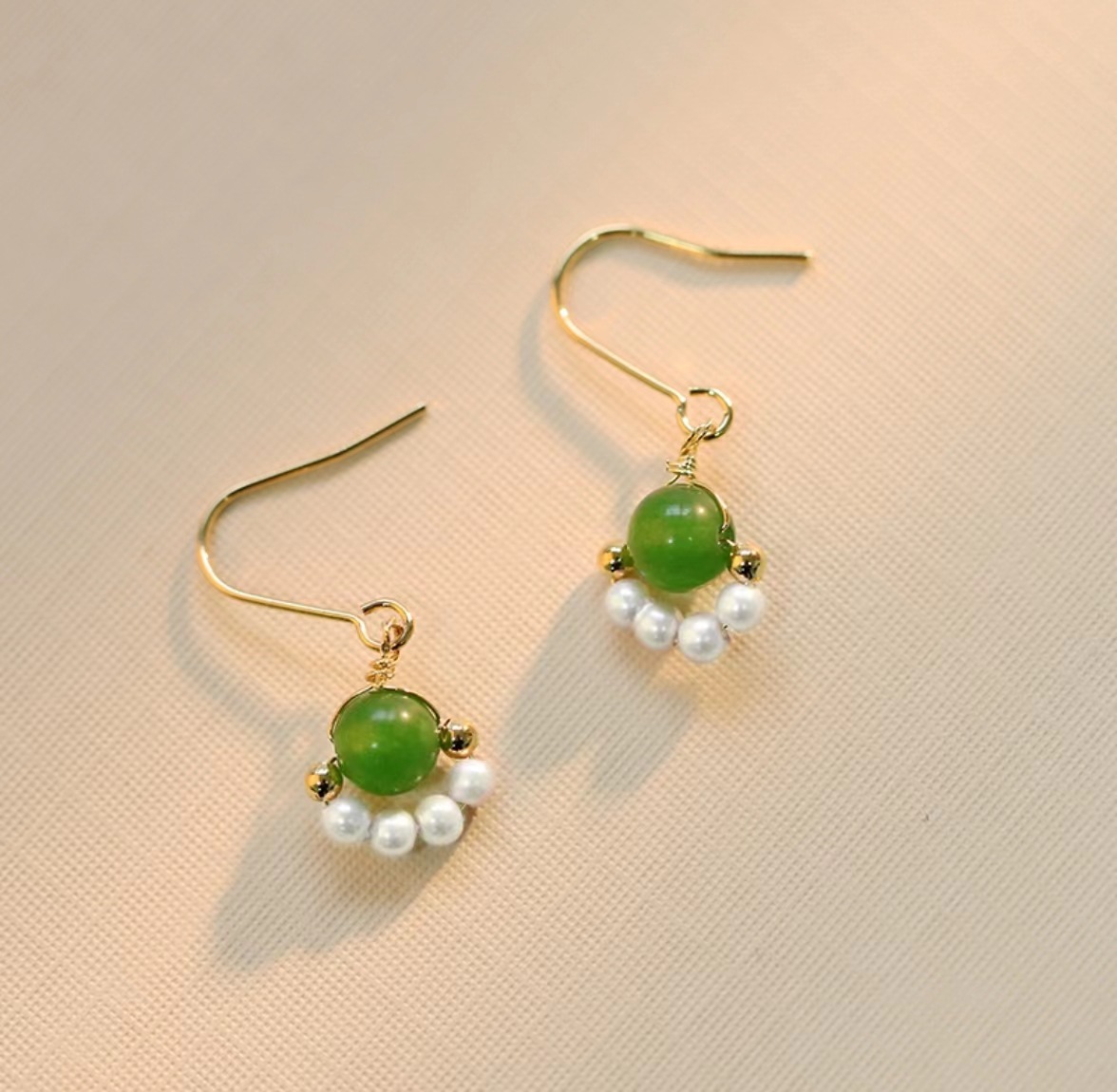 2025 Retro kitten paw earrings, women's ancient-style Hanfu, long tassel stud earrings, Chinese-style, super ethereal and elegant earrings Specification drawing
