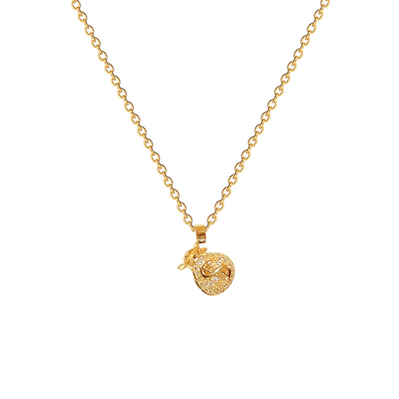 Lucky New Year money bag titanium steel necklace wholesale, non-fading design sense collarbone chain, 2024 new style Internet celebrity necklace Item Picture