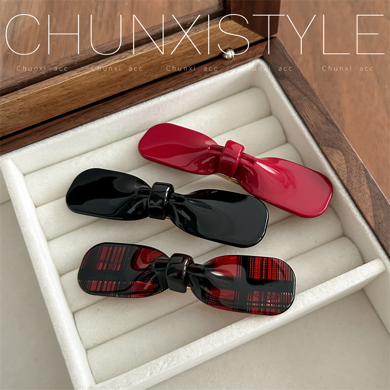 New stories for four seasons with you ~ Korean-style bow hair clips, princess side bangs clips, and elegant acetate duckbill clips full figure